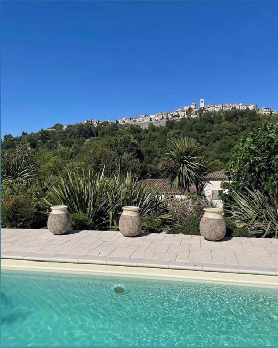 Bastide Nomade - Guest House Saint-Paul-de-Vence Eksteriør bilde